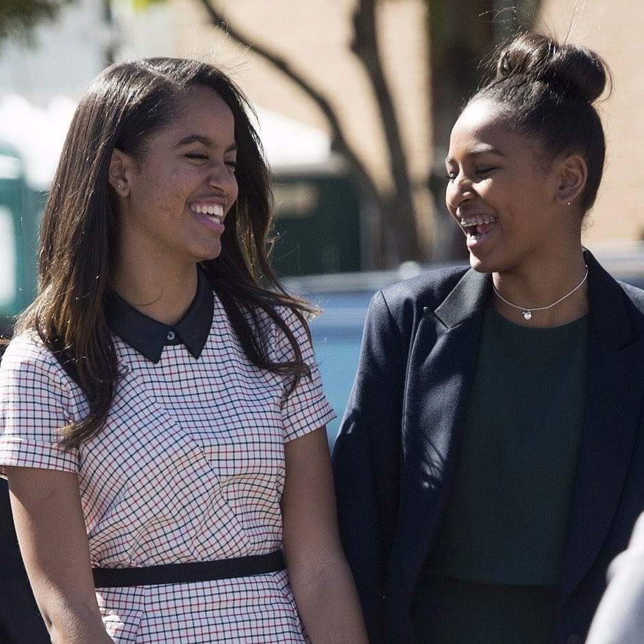 malia and mom