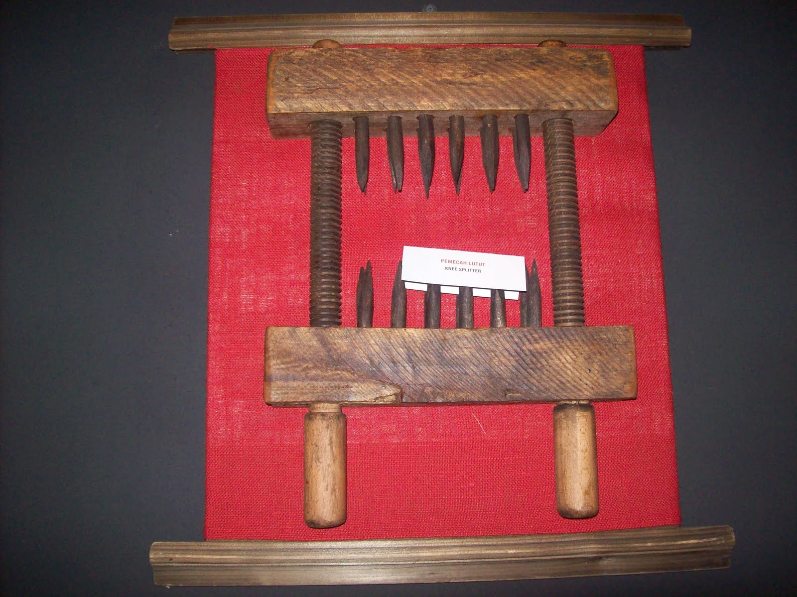 knee splitter