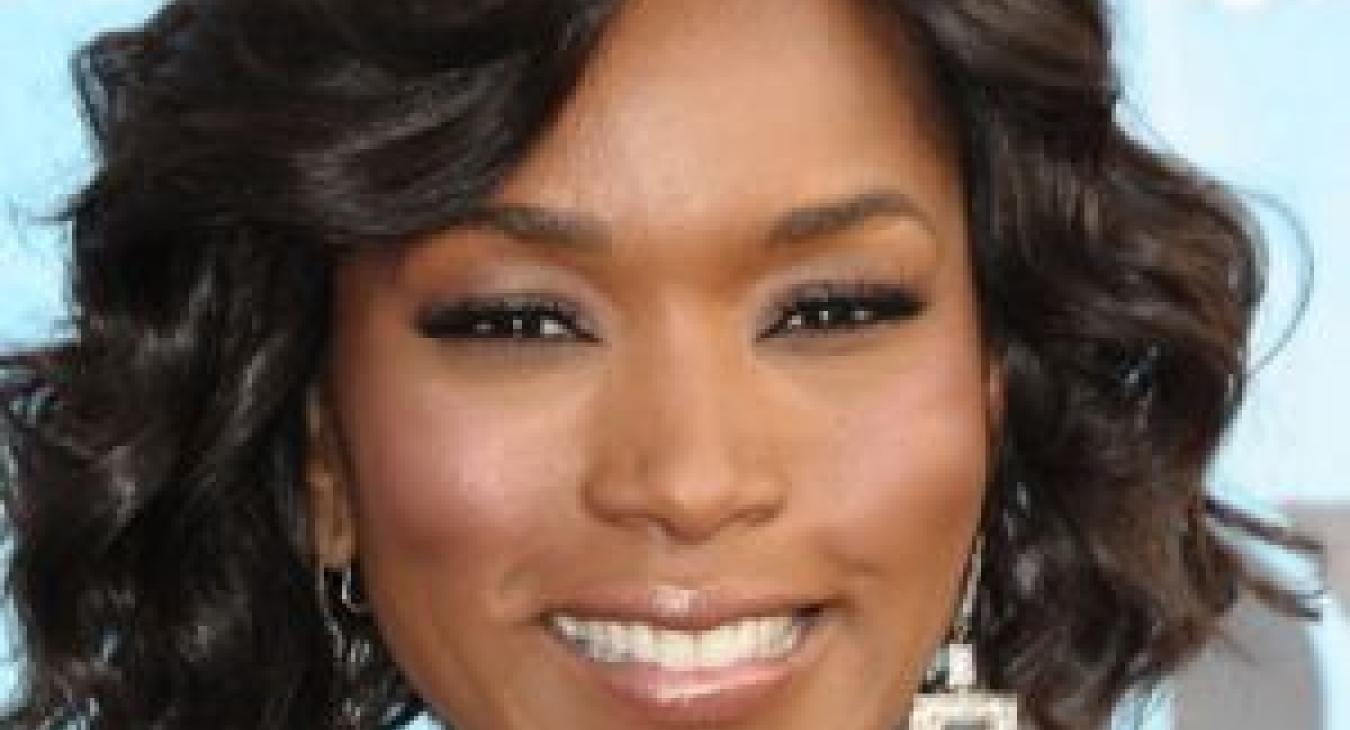 Angela Bassett